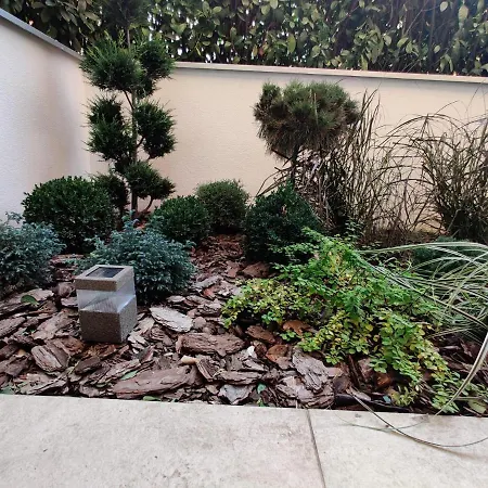 Apartment Garden House Lux