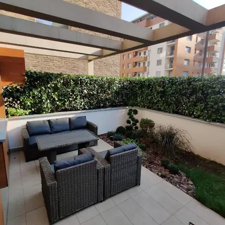 Garden House Lux Apartment *