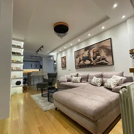 Apartment Garden House Lux Belgrade
